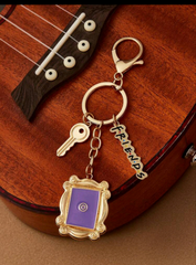 FRIENDS X SHEIN Letter Pattern Keychain Bag Pendant