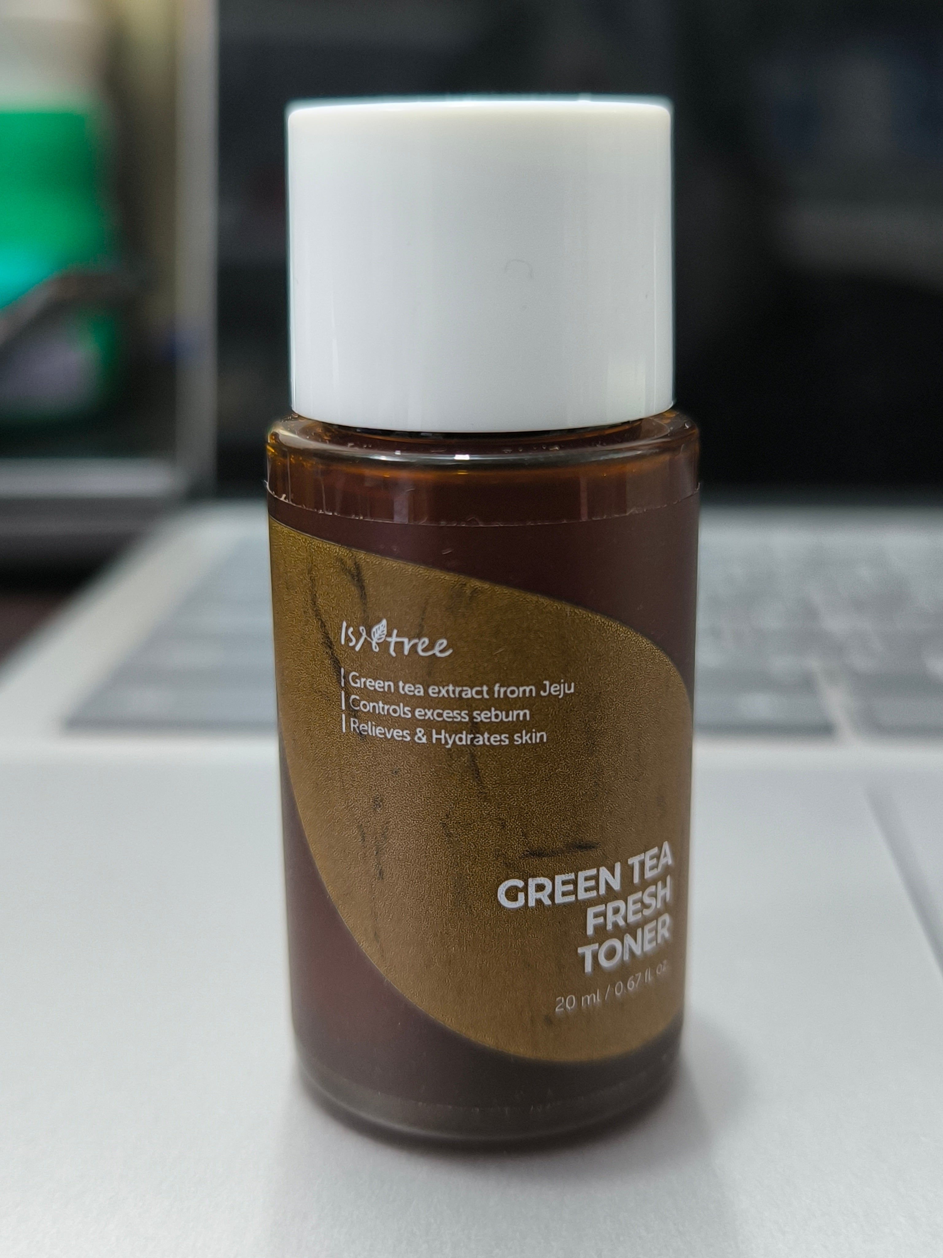ISNTREE Green Tea Fresh Hydrating Face Toner 20ml Skin Store Pakistan