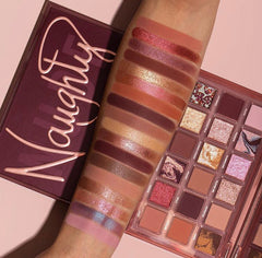 HUDA BEAUTY Naughty Nude Eyeshadow Palette