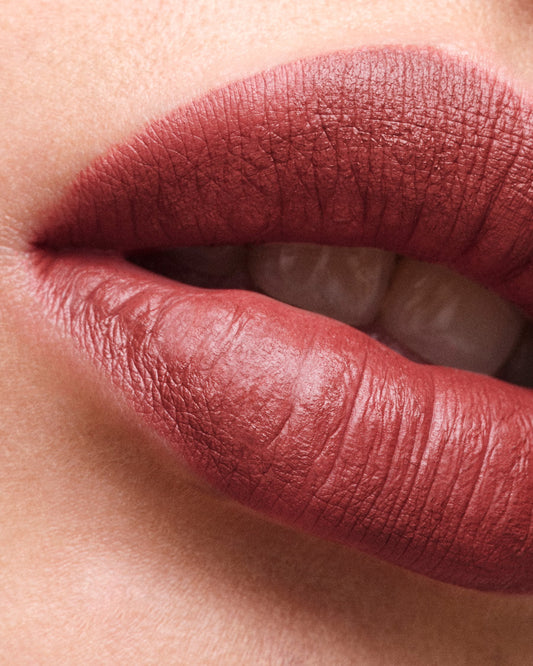 Prada Monochrome Hyper Matte lipstick - B02 - QUARTZ 1.3G