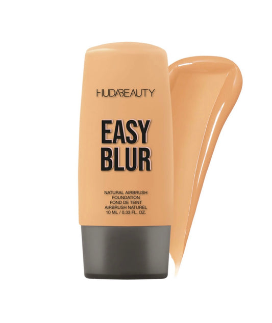 HUDA BEAUTY
Easy Blur Natural Airbrush Foundation with Niacinamide 10ml mini