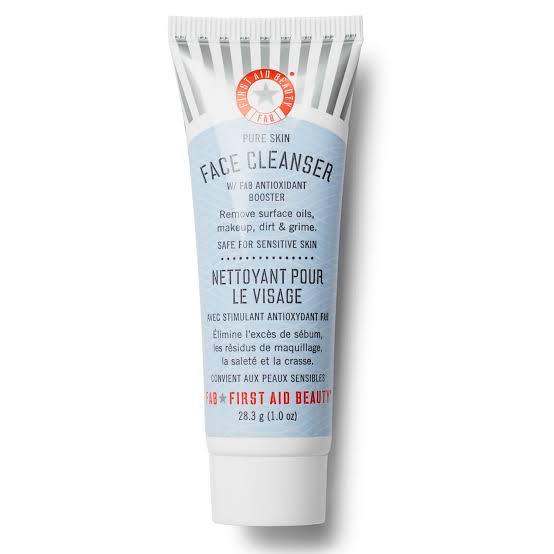 First Aid Beauty Face Cleanser (28.3g)