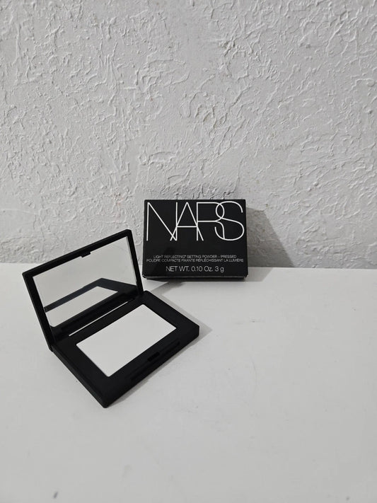 NARS Light Reflecting Setting Powder - Pressed, Translucent Crystal, (1.8g)