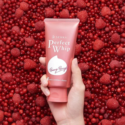 SHISEIDO SENKA Perfect Whip Berry Bright Foam Cleanser 100g