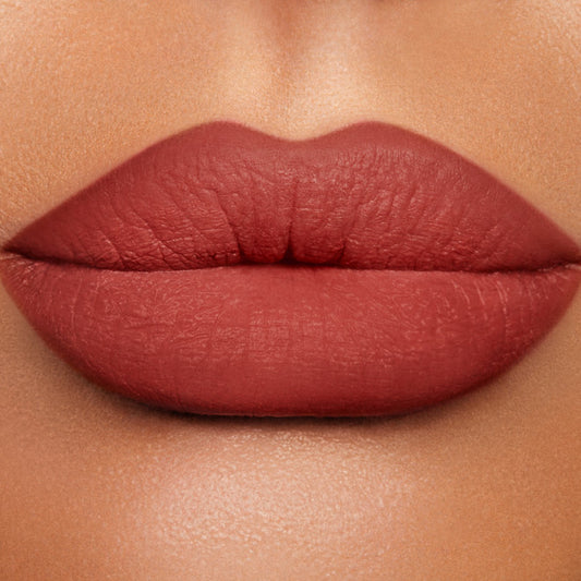 CHARLOTTE TILBURY LIP CHEAT WALK OF NO SHAME (travel size/0.8g)