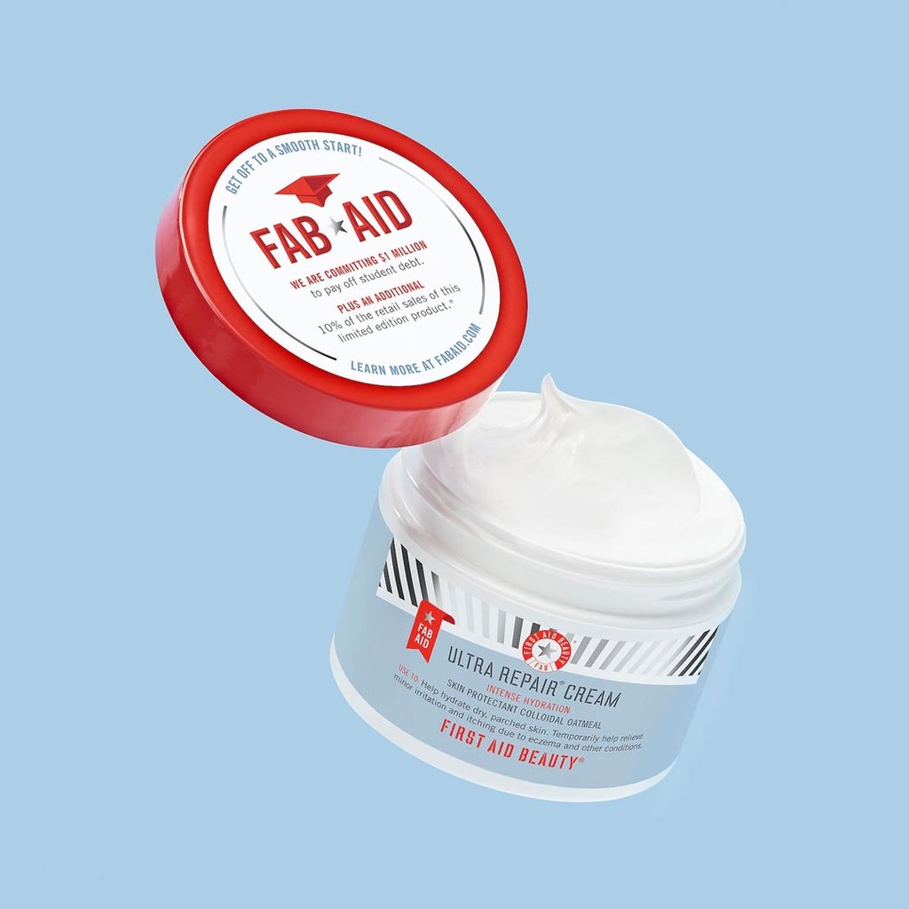 FIRST AID BEAUTY

Ultra Repair® Cream Intense Hydration 8oz 226g
