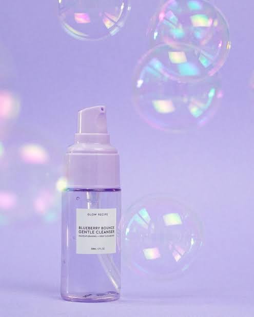 Glow Recipe
Blueberry Bounce Gentle Cleanser 30ml
